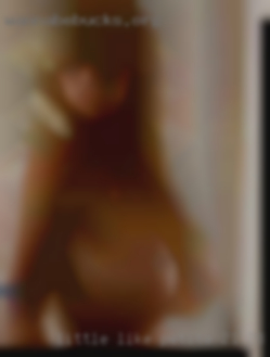 Little like petite 21-28 years.